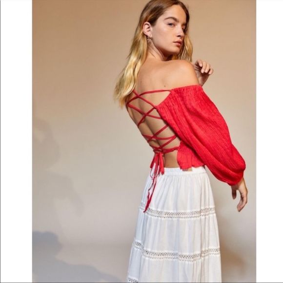 Urban Outfitters Vida Red Smocked Crisscross  Tie Back Off Shoulder Blouse XS - Picture 2 of 8